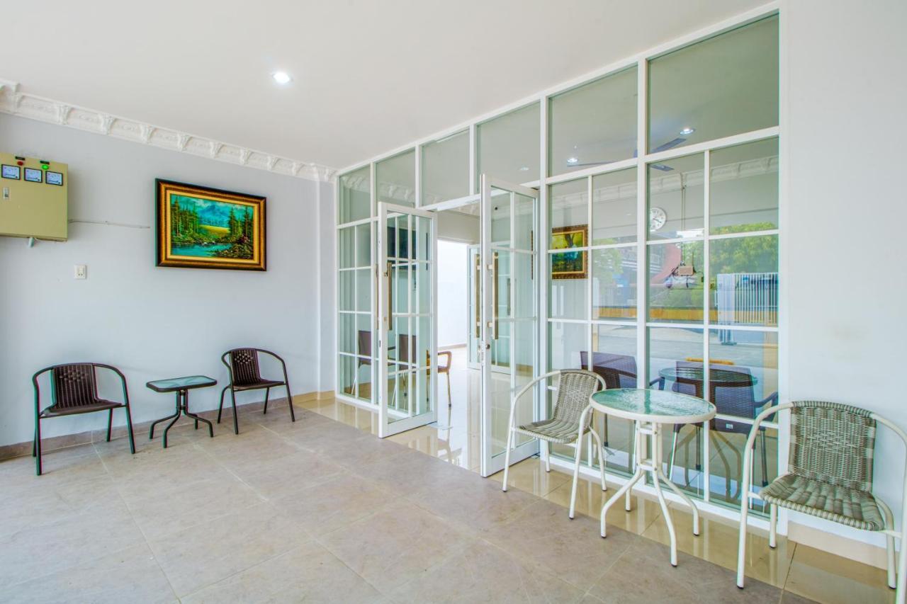 Emerald Residence Медан Экстерьер фото