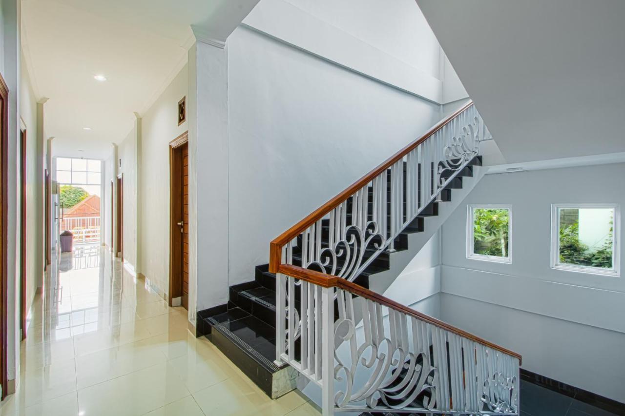 Emerald Residence Медан Экстерьер фото